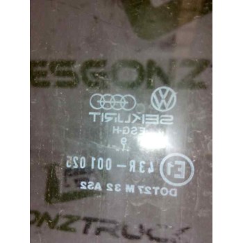 Recambio de luna delantera izquierda para pegaso trucks ekus 100-40 referencia OEM IAM   