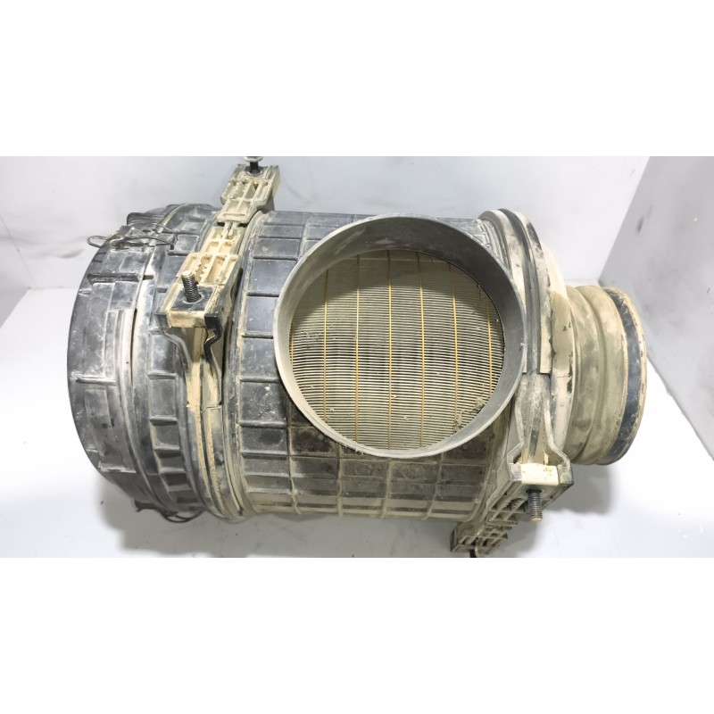 Recambio de filtro aire para renault magnum ab diesel referencia OEM IAM 5010626191 - Blanco 2