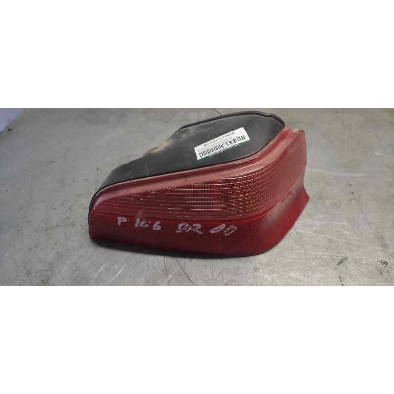 Recambio de piloto trasero derecho para peugeot 106 (s2) sketch referencia OEM IAM   