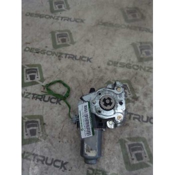 MOTOR ELEVALUNAS DELANTERO DERECHO 