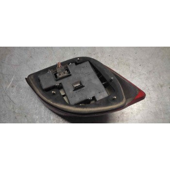 Recambio de piloto trasero derecho para ford fiesta berlina (dx) 1.25 16v cat referencia OEM IAM   