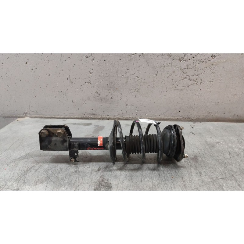Recambio de amortiguador delantero derecho para toyota avensis berlina (t25) 2.0 d4-d executive berlina (5-ptas.) referencia OEM 2