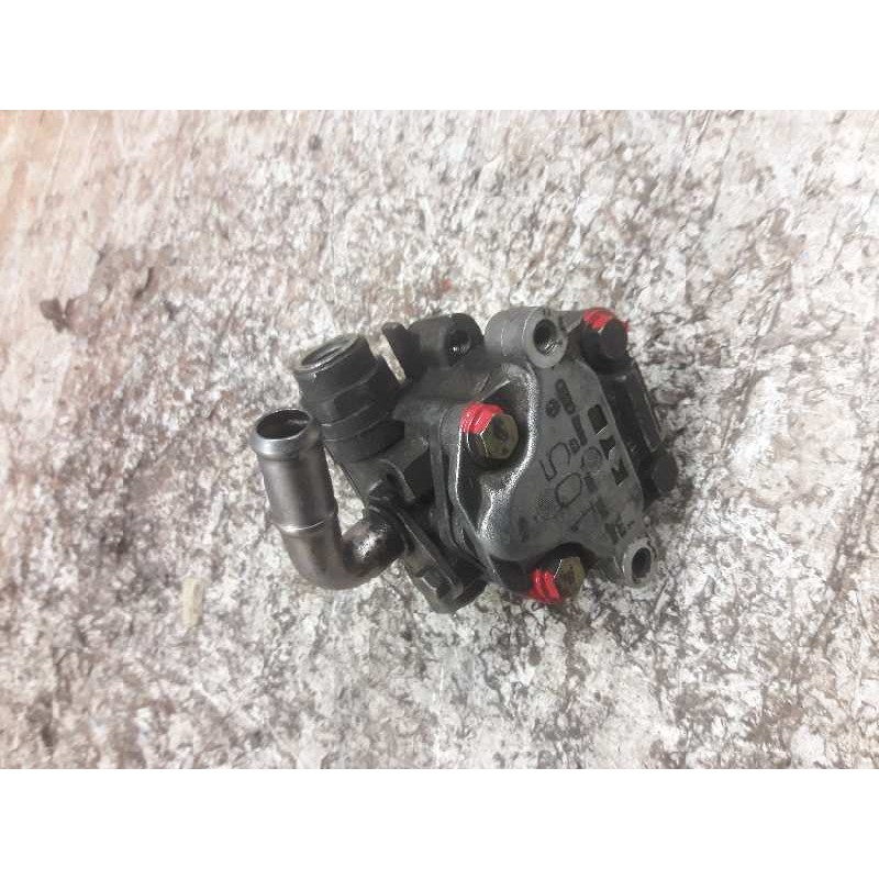 Recambio de bomba direccion para volkswagen passat berlina (3b2) básico referencia OEM IAM 8D0145156L 3