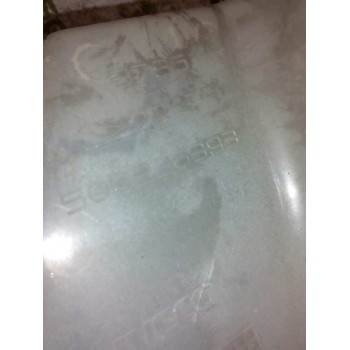 Recambio de deposito limpia para iveco daily caja cerrada (1999 =>) 35 - c 13 caja cerrada referencia OEM IAM   