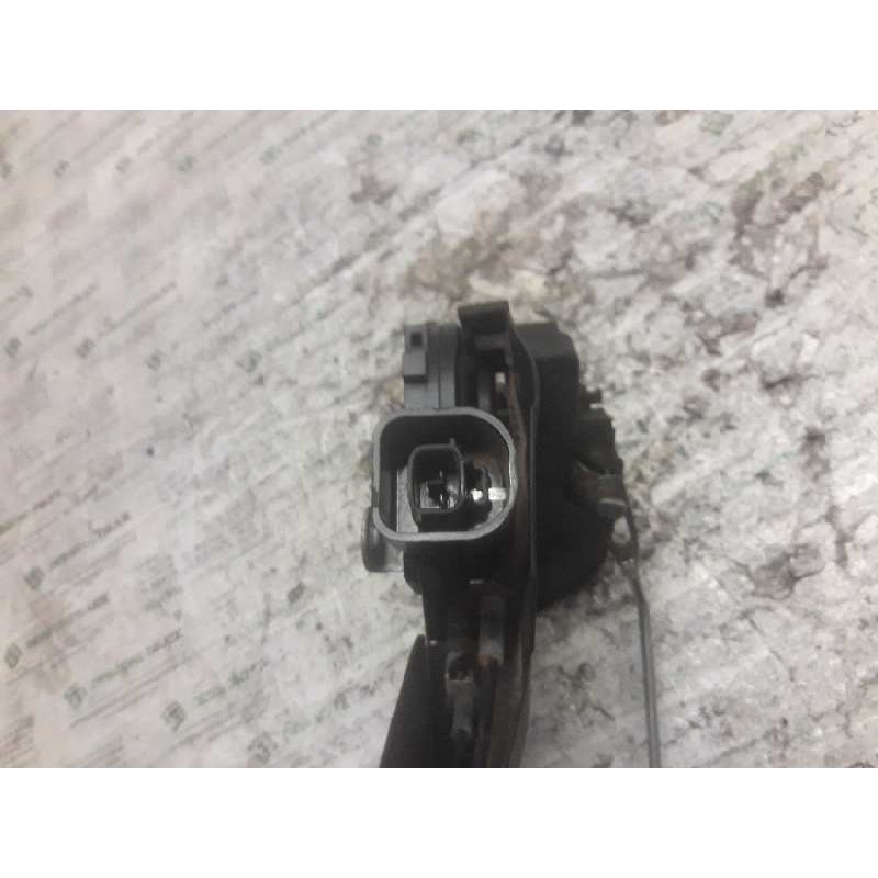 Recambio de cerradura puerta trasera derecha para toyota rav 4 (a2) 2.0 luna 4x4 (2003) referencia OEM IAM  2 PINS 3