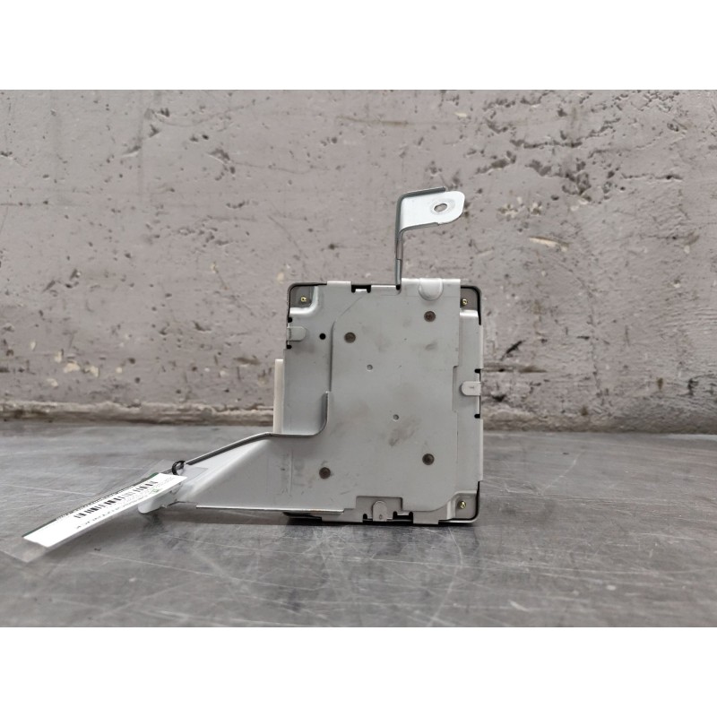 Recambio de modulo electronico para kia sportage iv (ql, qle) 1.7 crdi referencia OEM IAM 95300D900 - Blanco 2