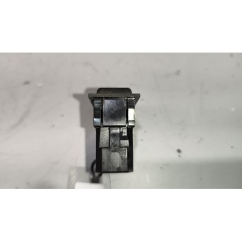 Recambio de mando elevalunas delantero derecho para renault magnum ab 2005 12.8 diesel referencia OEM IAM   