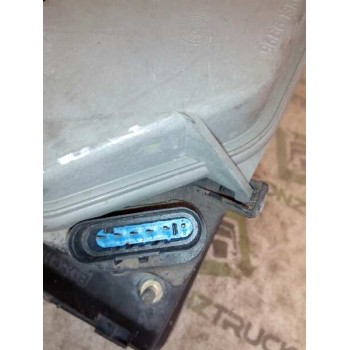 Recambio de faro izquierdo para iveco trucks daily 35s12 referencia OEM IAM   