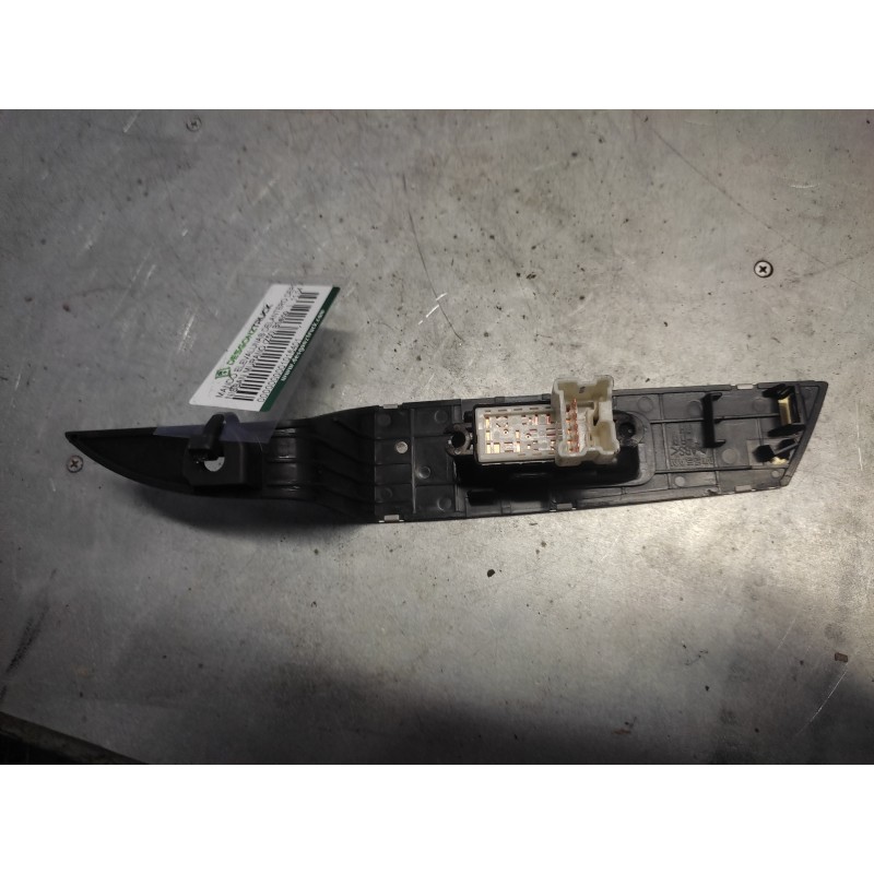 Recambio de mando elevalunas delantero derecho para nissan murano (z50) básico referencia OEM IAM   5 PINS 2