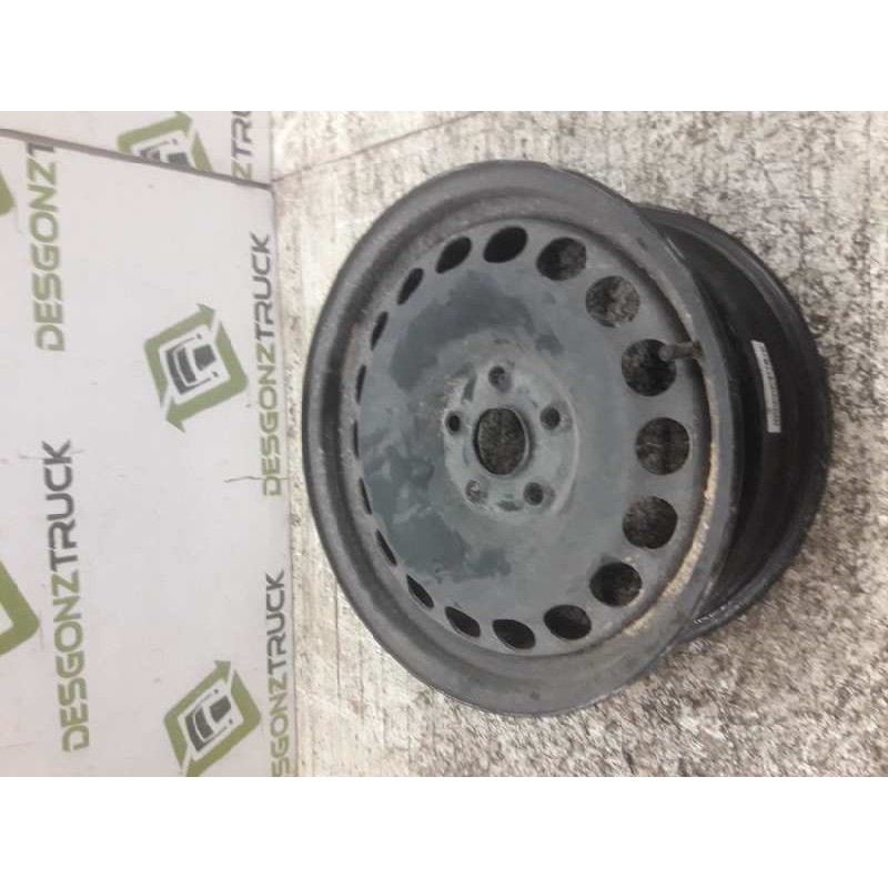 Recambio de llanta para volkswagen passat berlina (3c2) advance referencia OEM IAM  7J X 16 H2 ET45 16''-5 TORNILLOS - Gris
