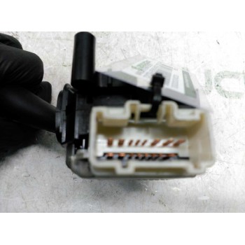 Recambio de mando intermitentes para toyota avensis wagon (t25) 2.0 d-4d executive referencia OEM IAM 173650  