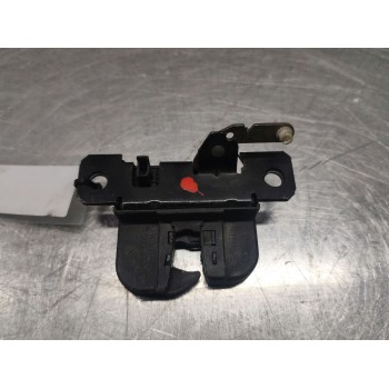 CERRADURA MALETERO / PORTON 