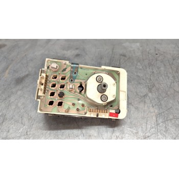Recambio de cuadro instrumentos para seat marbella 0.9 referencia OEM IAM 21003501  