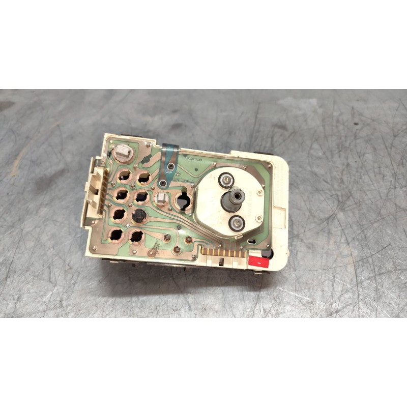 Recambio de cuadro instrumentos para seat marbella 0.9 referencia OEM IAM 21003501 - Negro 2