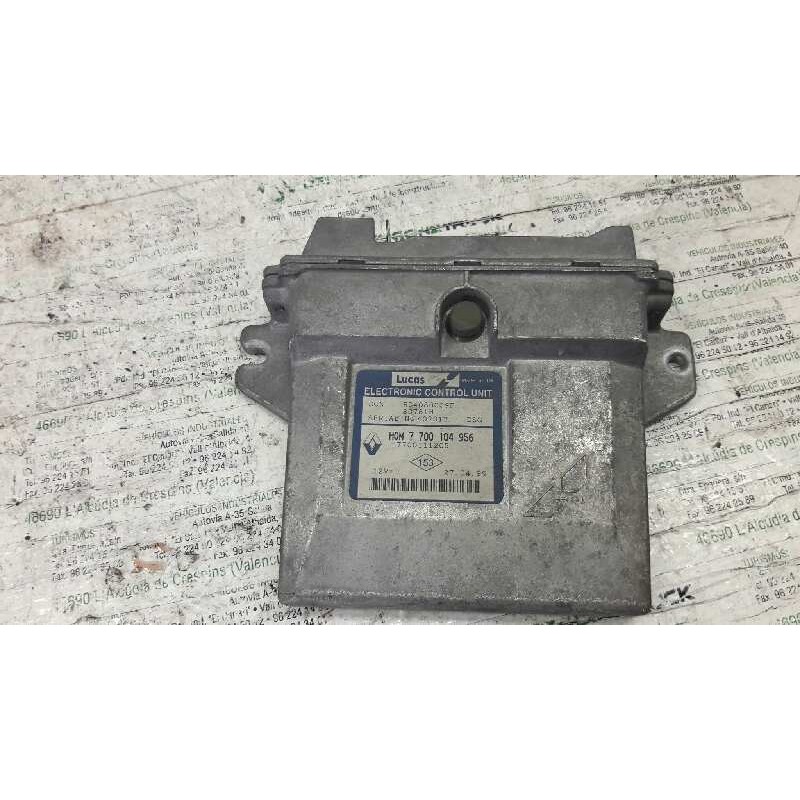 Recambio de centralita motor uce para renault clio ii fase i (b/cbo) 1.9 d referencia OEM IAM 7700104956 7700111205 - Gris