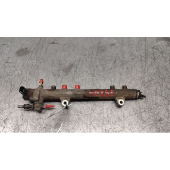 Recambio de rampa inyectora para opel corsa c blue line referencia OEM IAM 0445214044  