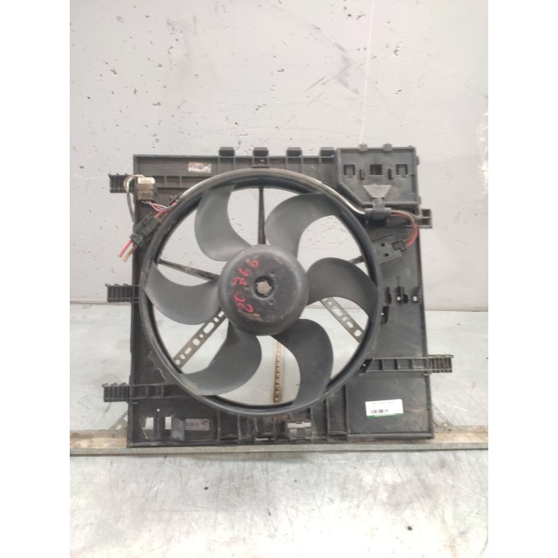 Recambio de electroventilador para mercedes-benz vito marco polo (638) 112 cdi referencia OEM IAM 6385002293 - Blanco 2