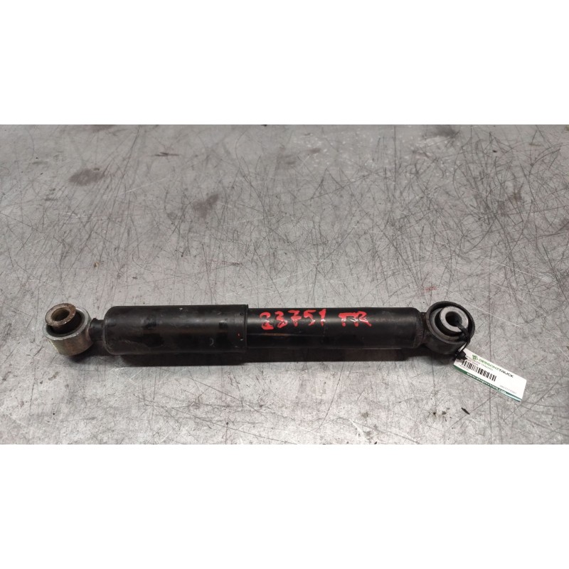 Recambio de amortiguador trasero para peugeot 5008 referencia OEM IAM 9807773580  