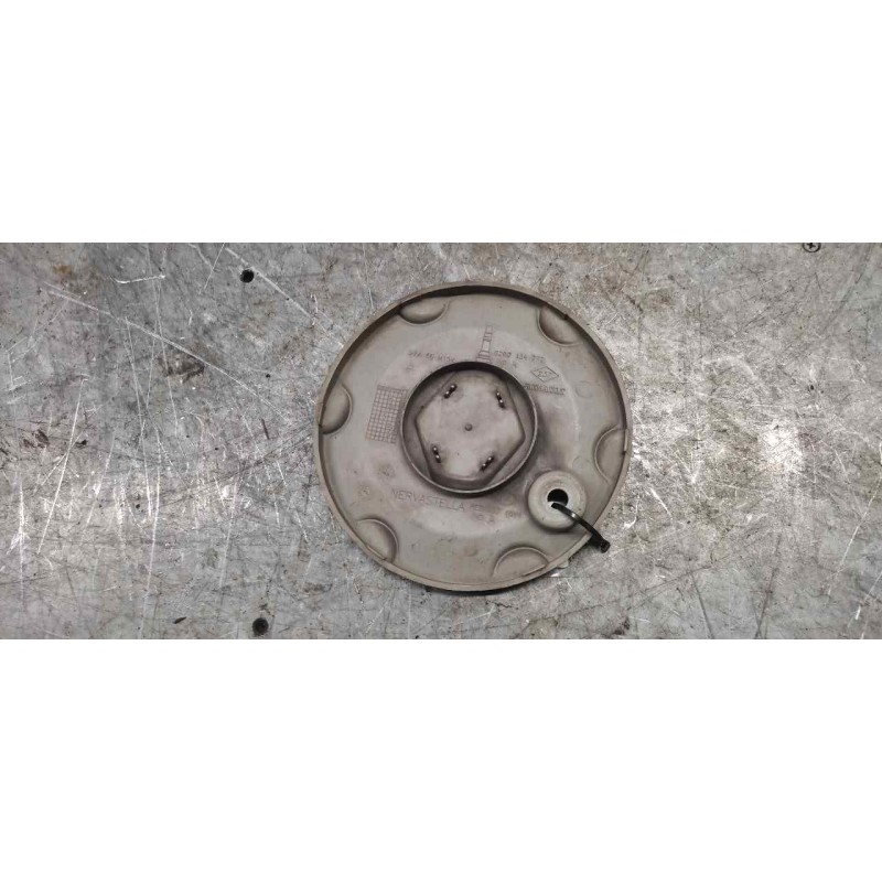 Recambio de tapacubos para renault megane ii berlina 5p confort authentique referencia OEM IAM 8200134772 14CM 2