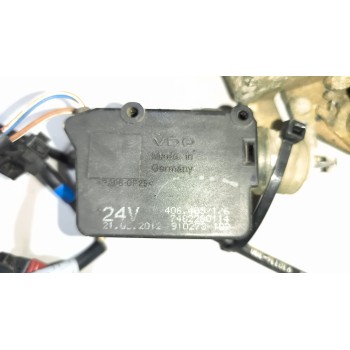 Recambio de cerradura puerta delantera derecha para renault magnum ab 2005 12.8 diesel referencia OEM IAM   