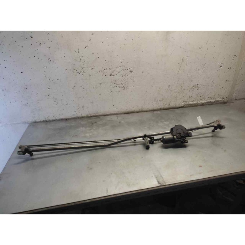 Recambio de motor limpia delantero para peugeot 308 sw confort referencia OEM IAM 0390241869 9684806680 4 PINS - Gris 4