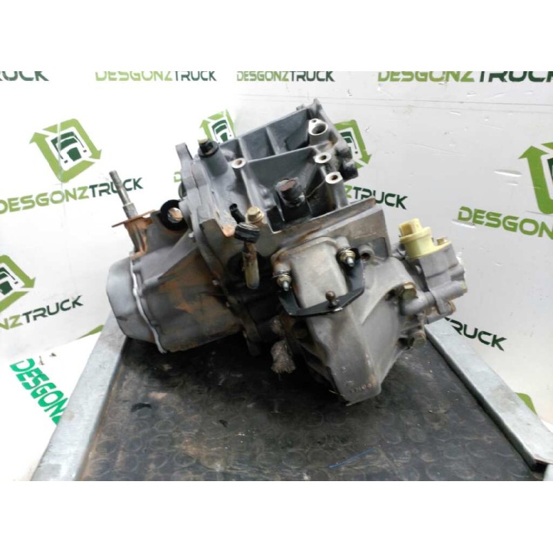 Recambio de caja cambios para citroën berlingo 1.9 d cumbre familiar referencia OEM IAM 20TA74 2