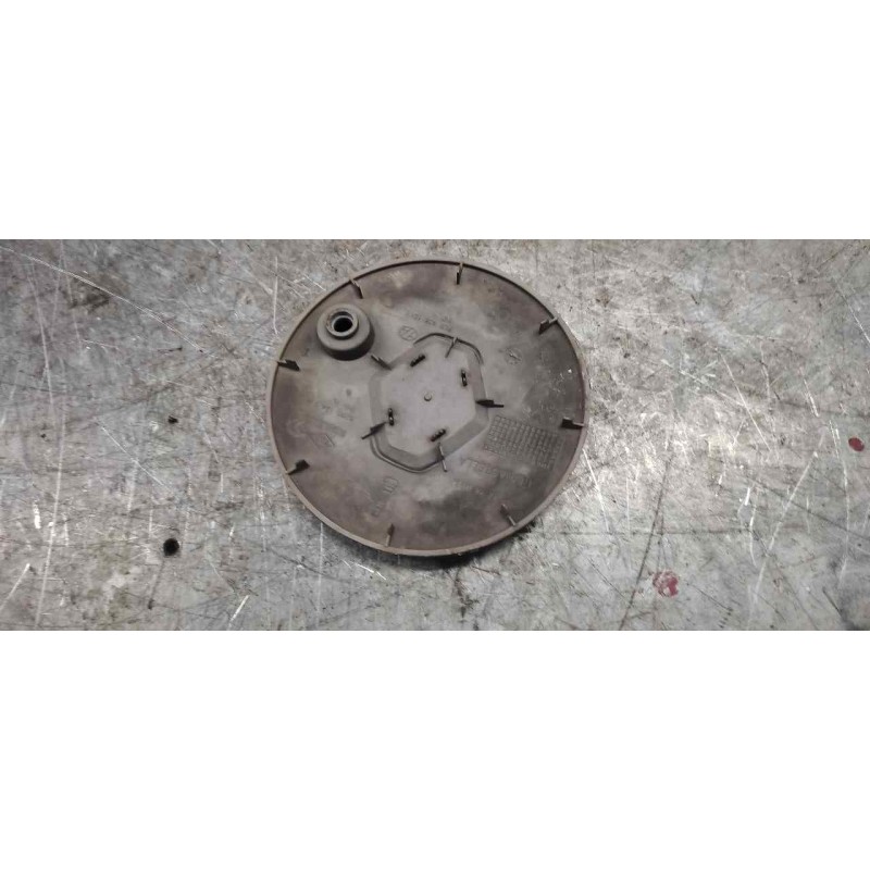 Recambio de tapacubos para renault scenic ii authentique referencia OEM IAM 8200134774 14CM 2