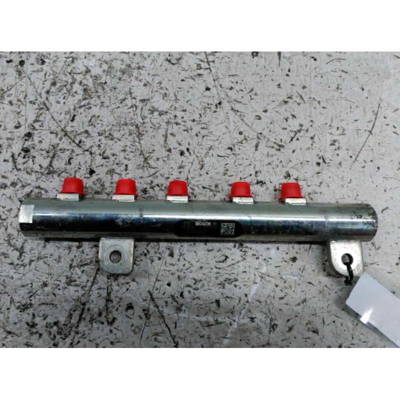 Recambio de rampa inyectora para opel astra gtc enjoy referencia OEM IAM - Negro 2