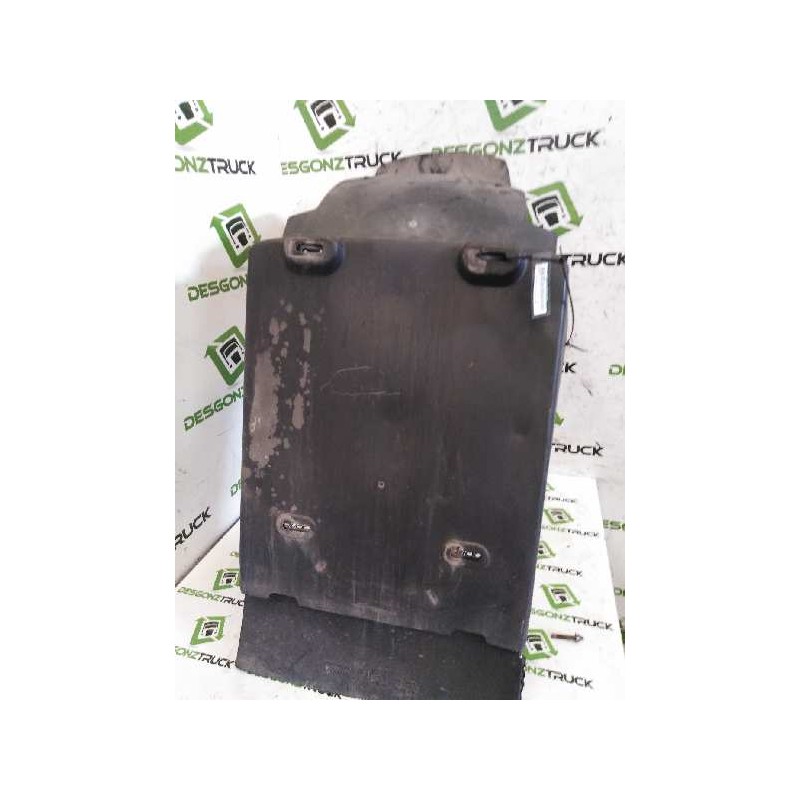 Recambio de guardabarros delantero derecho para volvo fh xxx fg 4x2 low largo globetrotter (lhh2, l2h2) referencia OEM IAM   