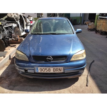 opel astra g berlina del año 2001