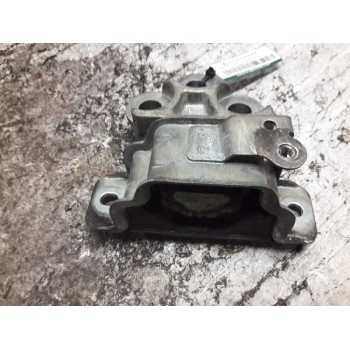 SOPORTE MOTOR IZQUIERDO 