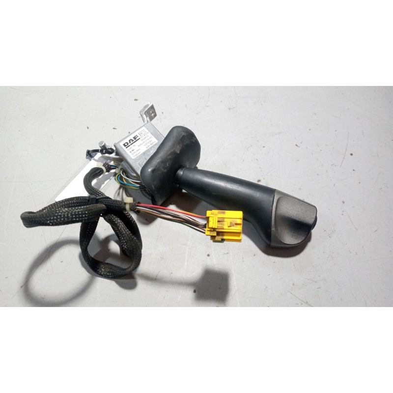 Recambio de mando intarder para daf serie xf105.510 12.9 diesel referencia OEM IAM 1659631 - Rojo 2