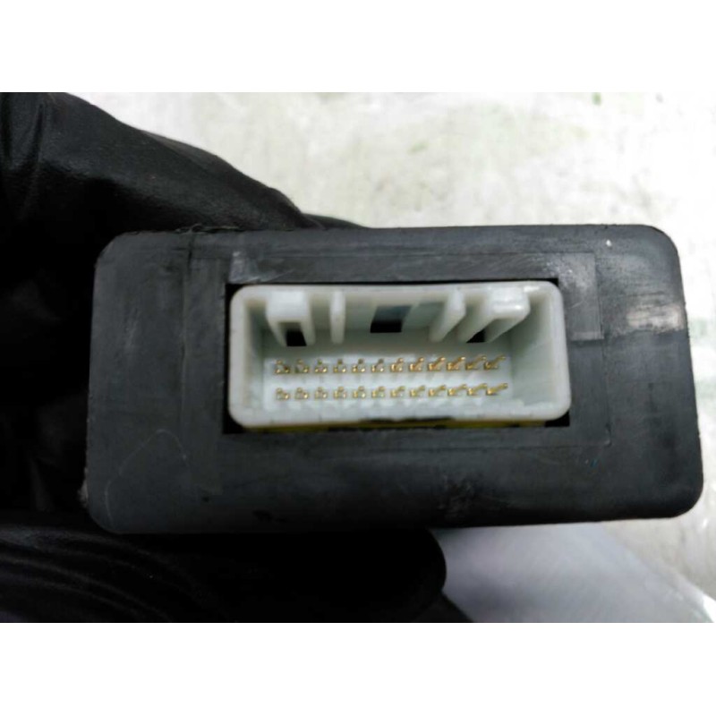 Recambio de centralita luces para toyota avensis wagon (t25) 2.0 d-4d executive referencia OEM IAM 3X497025842 KOITO 2