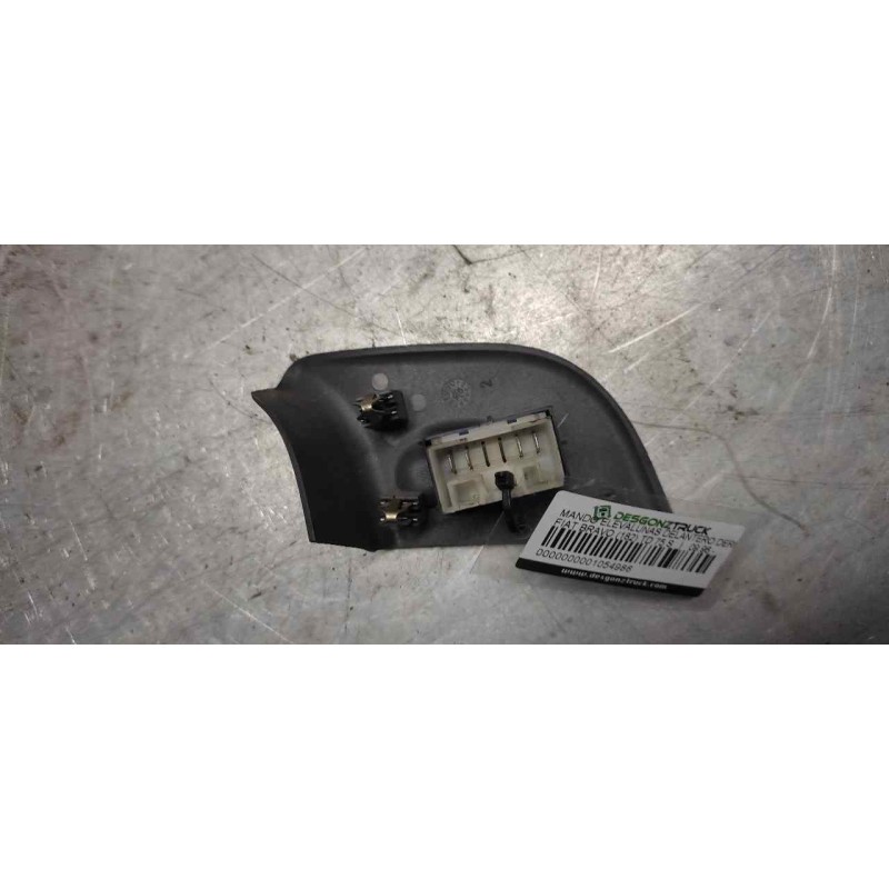 Recambio de mando elevalunas delantero derecho para fiat bravo (182) td 75 s referencia OEM IAM 2