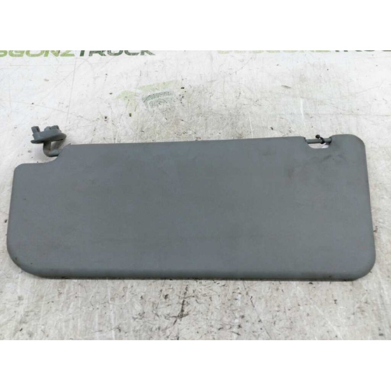 Recambio de parasol derecho para citroën berlingo 1.9 d cumbre familiar referencia OEM IAM 8143WE 2