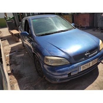 opel astra g berlina del año 2001