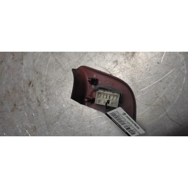 Recambio de mando elevalunas delantero derecho para fiat bravo (182) td 75 s referencia OEM IAM 2