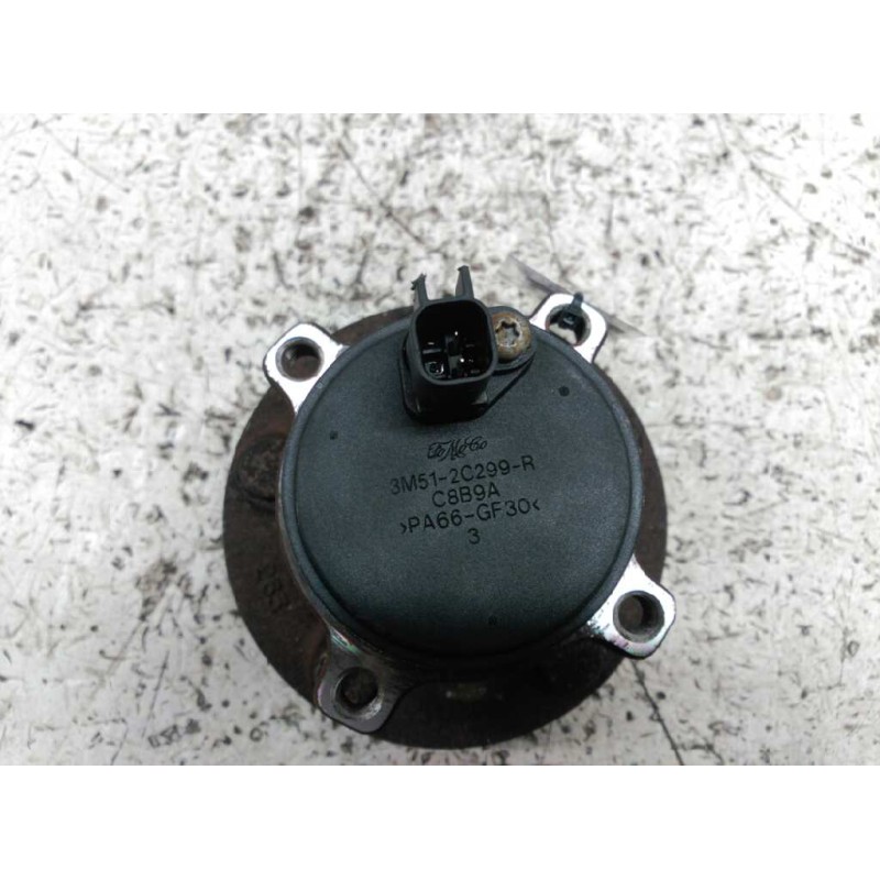 Recambio de buje trasero derecho para ford focus sportbreak (cap) ghia referencia OEM IAM - Gris 2