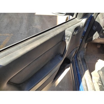 opel astra g berlina del año 2001