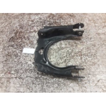 Recambio de brazo suspension superior delantero derecho para peugeot 407 st sport pack referencia OEM IAM 446332C  