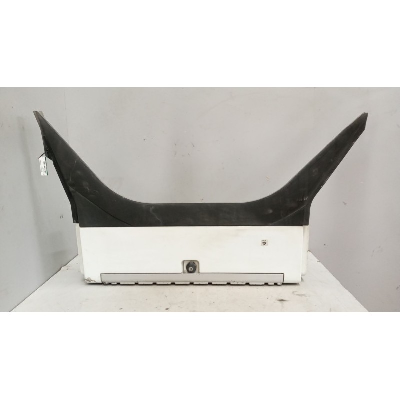 Recambio de paso rueda delantero izquierdo para renault magnum ab diesel referencia OEM IAM   