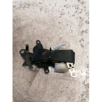 Recambio de cinturon seguridad trasero central para toyota corolla verso (r1) 2.2 d-4d luna referencia OEM IAM H073818  