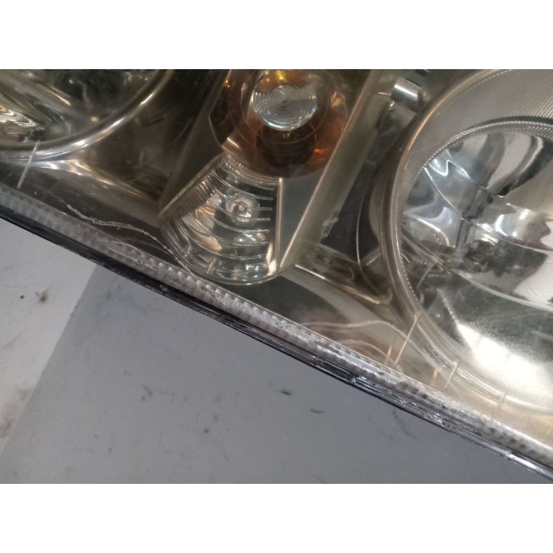 Recambio de faro izquierdo para renault magnum ab 2005 12.0 diesel referencia OEM IAM 3