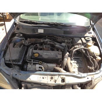 opel astra g berlina del año 2001