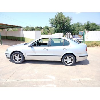 seat toledo (1m2) del año 2003