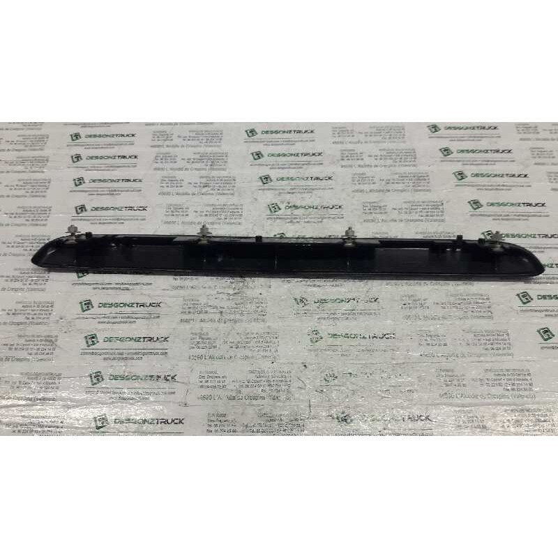 Recambio de asidero porton maletero para peugeot partner (s2) combi pro referencia OEM IAM 96216318ZL PTA. CARGA IZQ. - Blanco 2