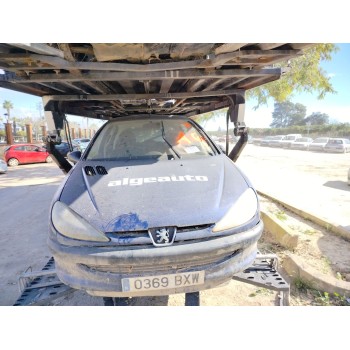 PEUGEOT 206 BERLINA