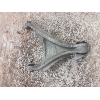 Recambio de brazo suspension superior trasero izquierdo para peugeot 407 st sport pack referencia OEM IAM   