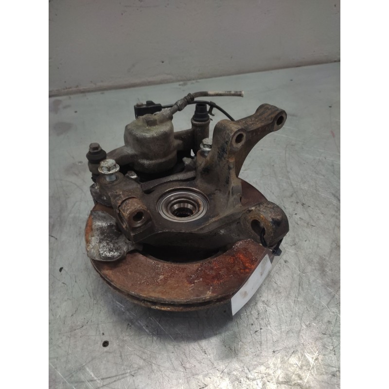 Recambio de mangueta delantera derecha para mercedes-benz vito marco polo (638) 112 cdi referencia OEM IAM - Blanco 3
