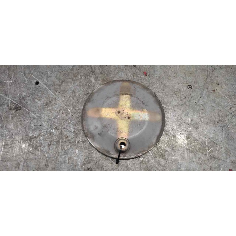 Recambio de tapacubos para opel corsa b eco referencia OEM IAM 9127615EF 13.80CM - Blanco 2